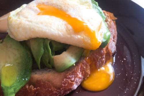 【レシピ】おうちでカフェのアボカドトースト