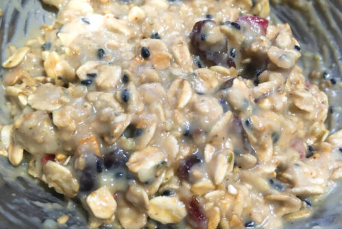 枸杞とデーツとゴマを入れた中華風はちみつオートールクッキーレシピ