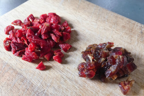 枸杞とデーツとゴマを入れた中華風はちみつオートールクッキーレシピ